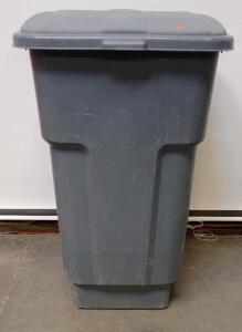 Rubbermaid Brute 95-Gallon Rollout Container In Gray.
