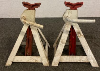 (2) Car Jacks