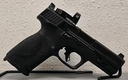 Smith & Wesson M&P M2.0 10MM Semi-Auto Pistol