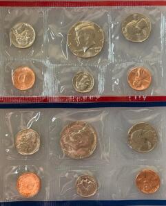United States Mint 1986 Uncirculated Coin Set With D&P Mint Marks
