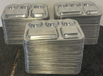 (182) Count Stainless Steel 5 Compartment Divided Serving Trays