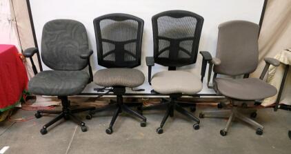 (4) Black And Grey High Back Adjustable Executive Rolling Office Chairs 41"x23"x21"