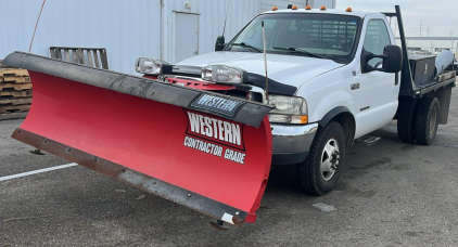 CITY FLEET - 2002 FORD F350 - 4X4 - 7.3 DIESEL - PLOW WORKS!