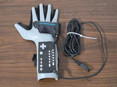 Original Nintendo NES Power Glove Controller