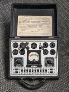 Superior Instruments Model-1240 Tube Tester