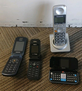 (1) Panasonic Cordless Phone KX-TGA660 & (1) Samsung U360 Verizon Flip Phone