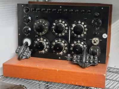 [Offsite] Vintage Leeds & Northrup Type-S Wheatstone Bridge
