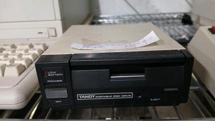1985 Tandy Portable Disk Drive