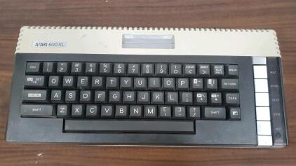1983 Atari 600XL Home Computer.
