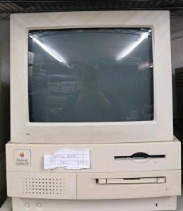 *Offsite* 1990s Macintosh Quadra 650 ( No Keyboard Included)
