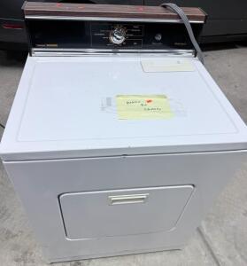Whirlpool Clothes Dryer, Electric, Multiple Cycle Options, White
