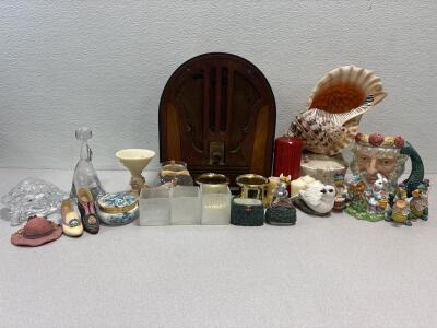 Philco "Baby Grand" Cathedral Radio / Shell light and more