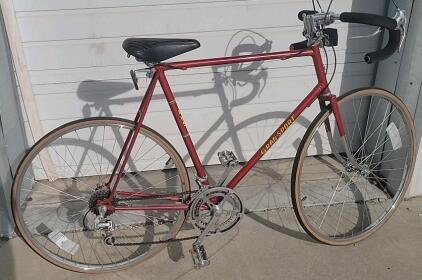 (1) 27" KHS Gran Sport Road Bike