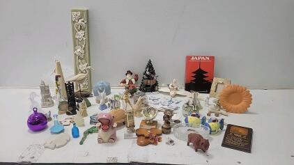 Mixed Lot of Collectibles: Figurines, Glassware, Decorative Items, Various Brands