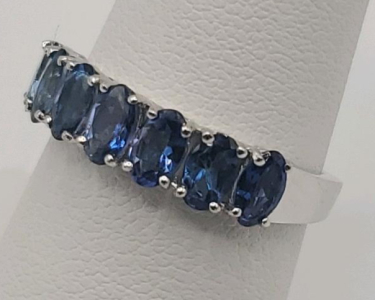 Blue Sapphire Gemstone Ring, 1.53 Carats, White Gold/Platinum