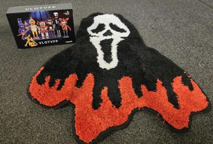 Scream Mask Design Rug 28.3"x19.7" & FIve Nights At Freddy's Lego Toy