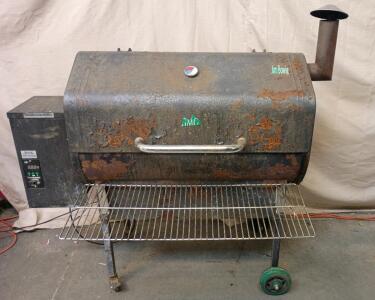 Green Mountain Grills (GMG) Jim Bowie Wood Pellet Smoker.