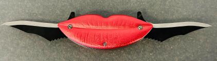 10" Overall Length Double Sided Knife "Lips"