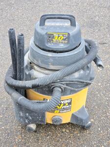 Shop&bull;Vac QSP Pro 8-Gallon Wet/Dry Vac