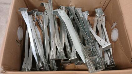 (25) Simpson Strong-Tie HU Galvanized Face-Mount Joist Hanger For 2x12 Nominal Lumber