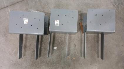 (2) Simpson Strong-Tie ECCQ6 End Column Cap W/ SDS Screws (1) Simpson Strong-Tie CCQ6 End Column Cap W/ SDS Screws