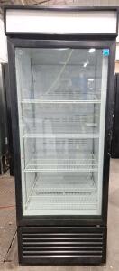 (1) Royal Vendors Commercial Display Refrigerator Unit W/ Adjustable Shelves