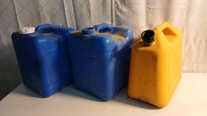 (2) Plastic 6 Gallon AquaTainer (1) 5 Gallon Diesel Can
