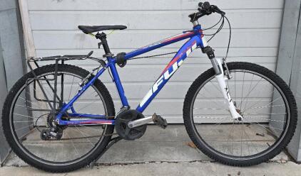Fuji 26" Nevada 3.0 Mountain Bike, blue