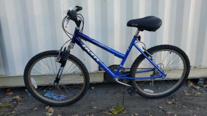 24" Huffy Stone Mountain Bike (Blue)