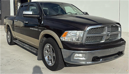 2011 RAM 1500 - 4X4!