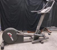 HealthRider E660 Elliptical Cross Trainer with Power Ramp