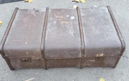Vintage Brown Leather Suitcase with Floral Lining, 24"x14"x8"