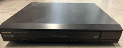 (1) Panasonic Dvd-CV37 Dvd/CD Player