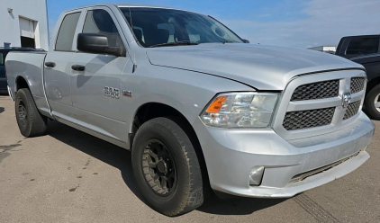 2014 RAM 1500 - 4X4!