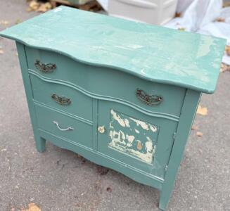 Green Wooden Dresser/Sideboard with 2 Drawers and 1 Door