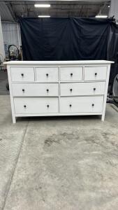 White 8-Drawer Wooden Dresser with Metal Knobs