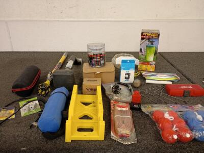 Varity Of Hardware (1) Ladderball Bola Set (2) Pack Brass Locks and Keys (2) Adapters (3 to 2) (1) Bonnock Microphone Case (1) Purdy Extension Pole (1) Crane Knee Kicker (1) Stoner No Touch Fly Trap