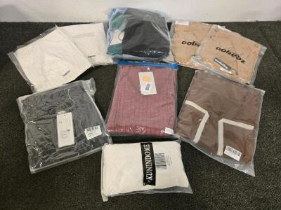 Collection of Clothes From Amazon Including: Shirts, Jackets & More