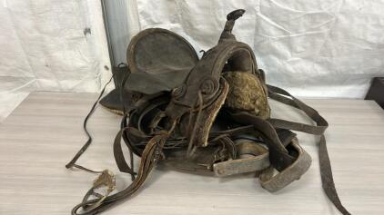 Vintage Cowboy Saddle Decor