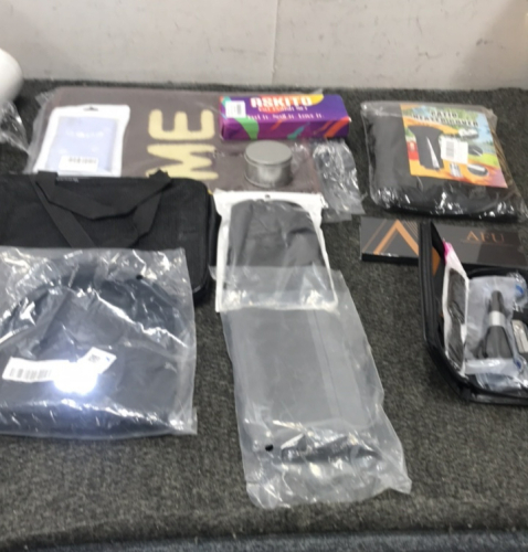 (1) LED Headlamp Beanie (1) Welcome Mat (1) pack Of Earwarmers (1) IPhone 11 Case (1) Gel Polish Kit (1) Afu new Eyeshadow Kit (1) Grooming Kit