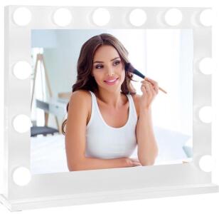 (1) BRAND NEW Hollywood Makeup Mirror!!