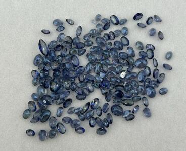 Tanzanite Gemstones, 20.13 Carats, Multi-Mixed Cuts, Certified