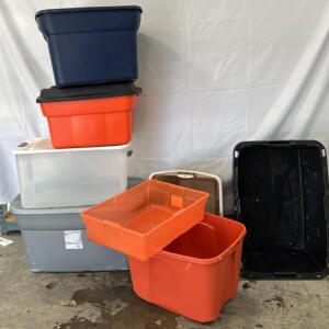 Lot Of 8 Totes 3 Have Lids