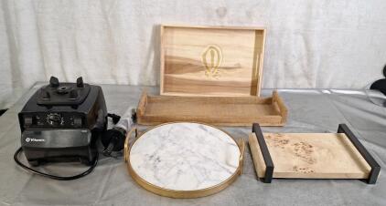 (1) Vitamix Blender Base & (4) Assorted Serving Trays