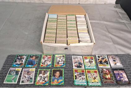 (1) Box Of Assorted Football Trading Cards Including HOF, Rookies & Stars