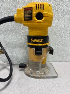 DeWalt DWP611 1-1/4 HP Max Torque Variable Speed Compact Router