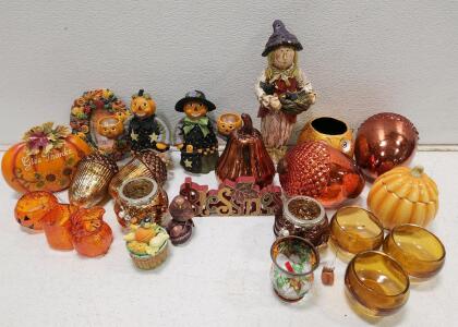 (2) Artisan Flair A Sleepy Hollow Halloween Pumpkin Man Figurines And Assorted Autumn Seasonal Decor