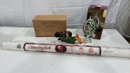 (1) Bennington Christmas &ldquo;Helping Hands&rdquo; (1) Wallace Musical Christmas Egg