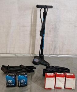 (1) Blackburn Piston 2 Floor Pump & Assorted Tubes