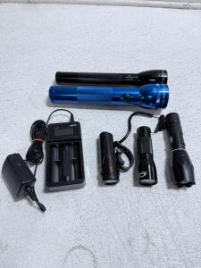 Maglite Flashlights with Efest LUC Charger, Black & Blue, 168 Lumens